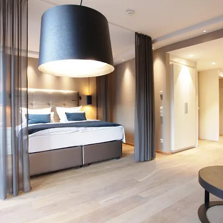 Aurelia Hotel
