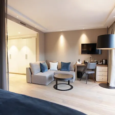 Hotel Aurelia 4*